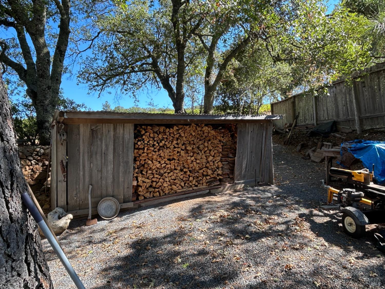 271 White Cottage Road South Angwin, CA 94508 - Photo 23 of 30 a view of a backyard of the house