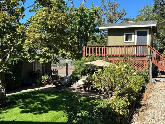 $1,200,000 | 271 White Cottage Road South, Angwin, CA 94508