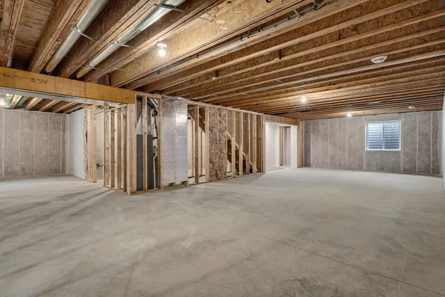 $495,000 | 845 Crockett Drive, Holmen, WI 54636