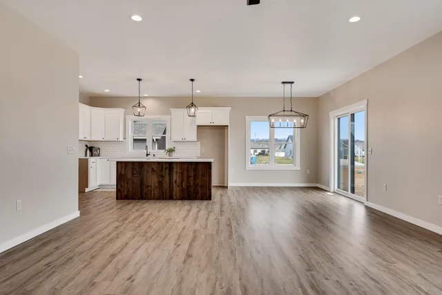 $495,000 | 845 Crockett Drive, Holmen, WI 54636