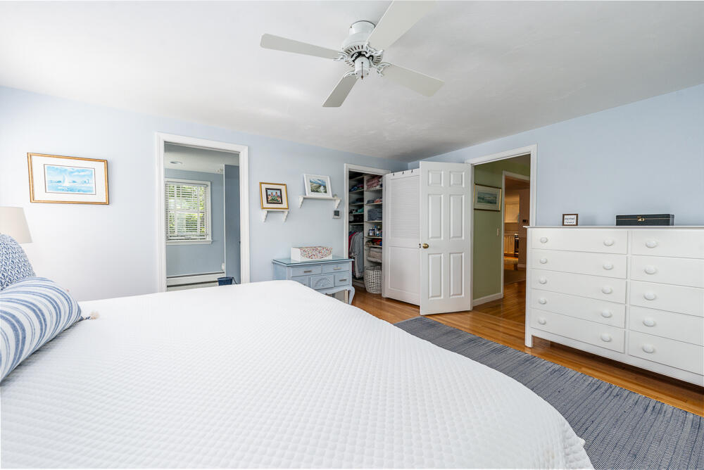 67 Spy Glass Hill Road Barnstable, MA 02675 - Photo 22 of 43 1stbedroom2