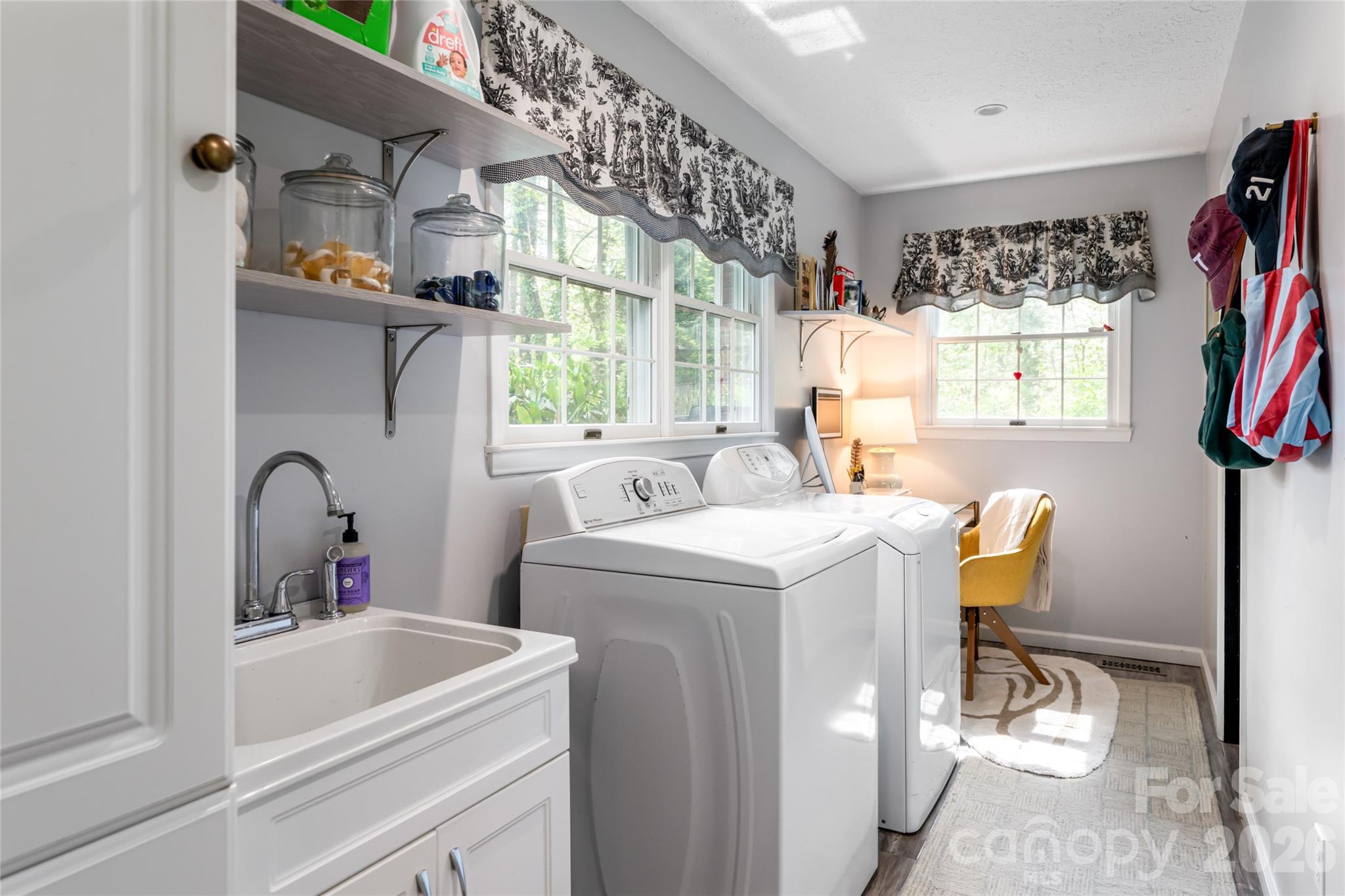 117 Brandon Road Hendersonville, NC 28739 - Photo 31 of 43