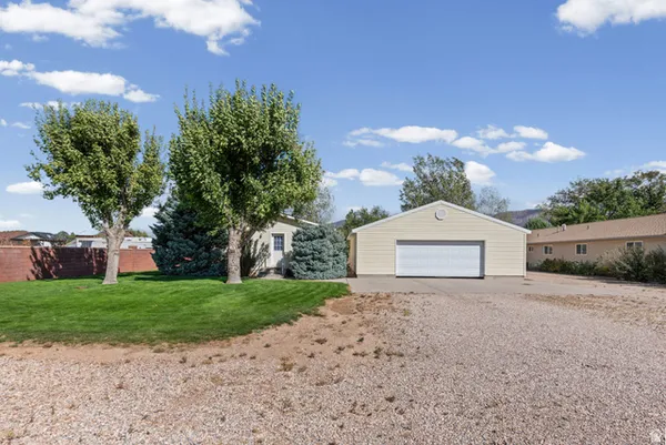 $300,000 | 30 North 100th Meadow West, Meadow, UT 84644