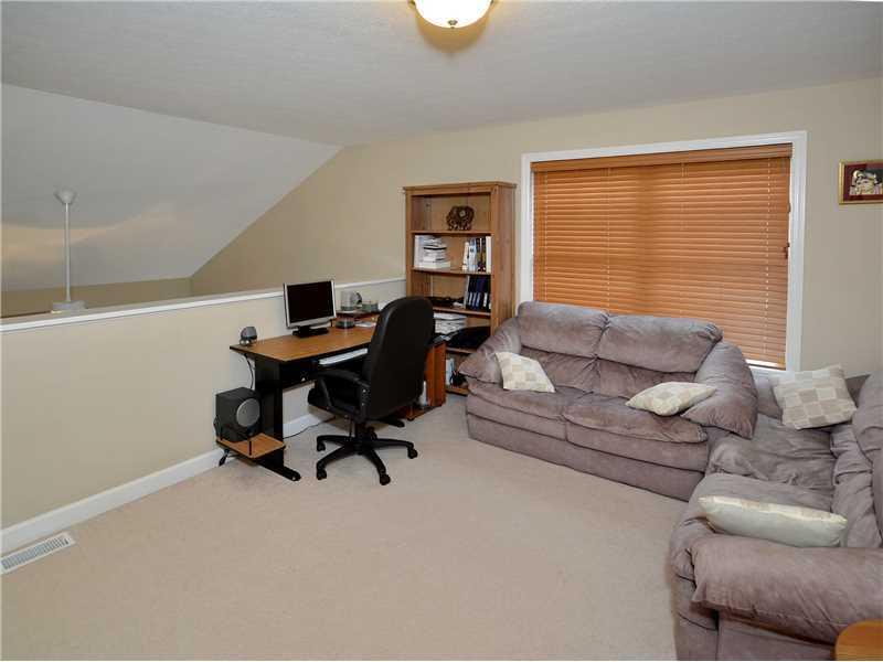 230 Berkeley Way, Unit A Monroeville, PA 15146 - Photo 18 of 25 Family Room.