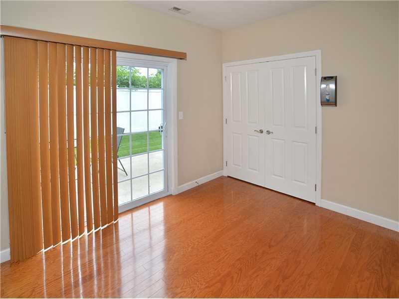 230 Berkeley Way, Unit A Monroeville, PA 15146 - Photo 4 of 25 Kitchen.