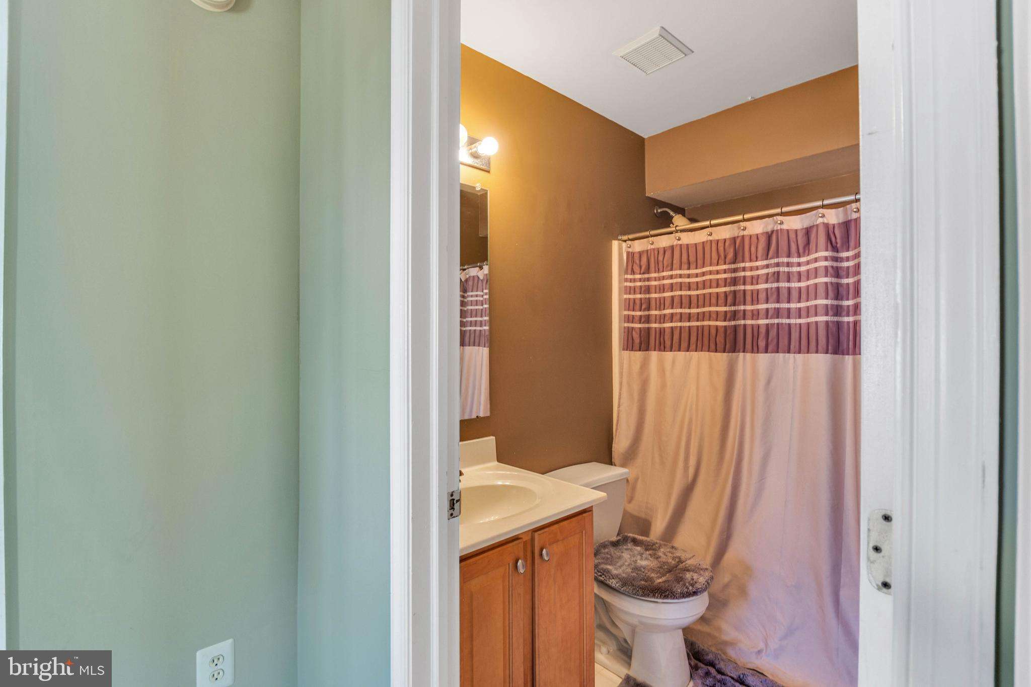 28 Victory Way Marcus Hook, PA 19061 - Photo 27 of 39