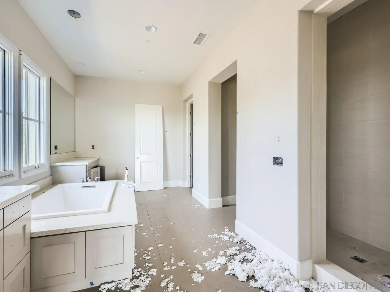 18214 Avenida Apice Escondido, CA 92029 - Photo 15 of 26 a very nice looking room with a couch