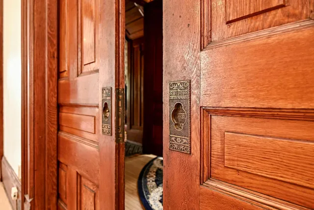 $185,000 | 210 East Wabasha Street, Winona, MN 55987