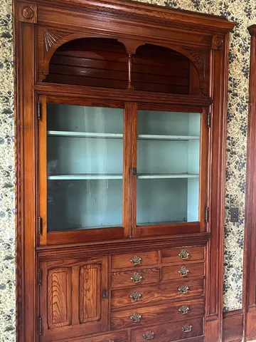 $185,000 | 210 East Wabasha Street, Winona, MN 55987