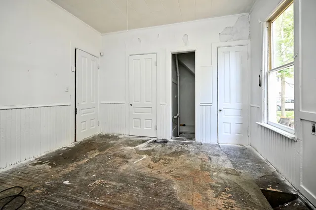 $185,000 | 210 East Wabasha Street, Winona, MN 55987