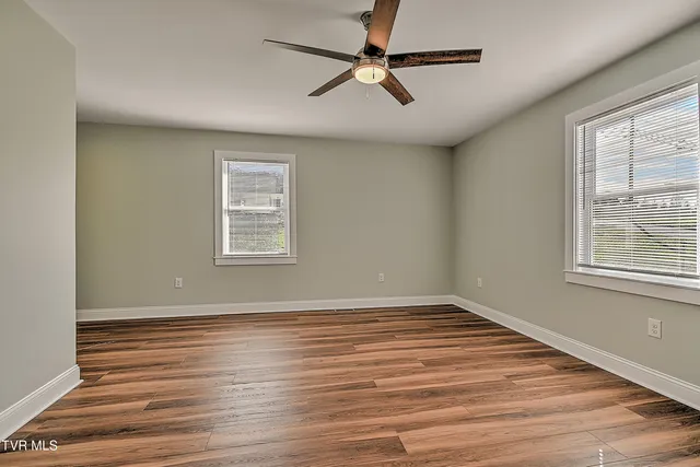 $262,900 | 3760 Weaver Pike, Bristol, TN 37620