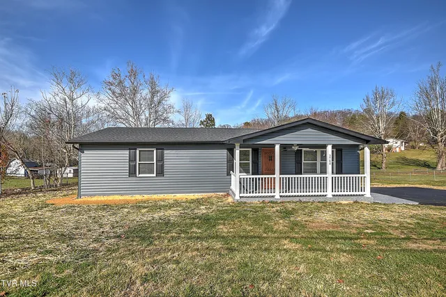 $262,900 | 3760 Weaver Pike, Bristol, TN 37620