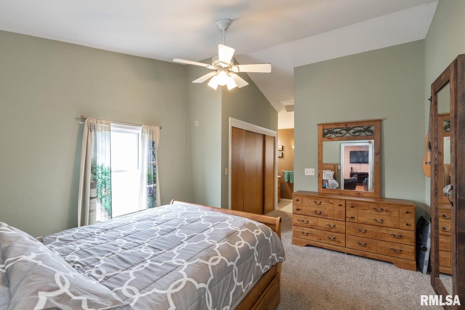 2344 North 7th Street Clinton, IA 52732 - Photo 12 of 16 Gallery Image 12