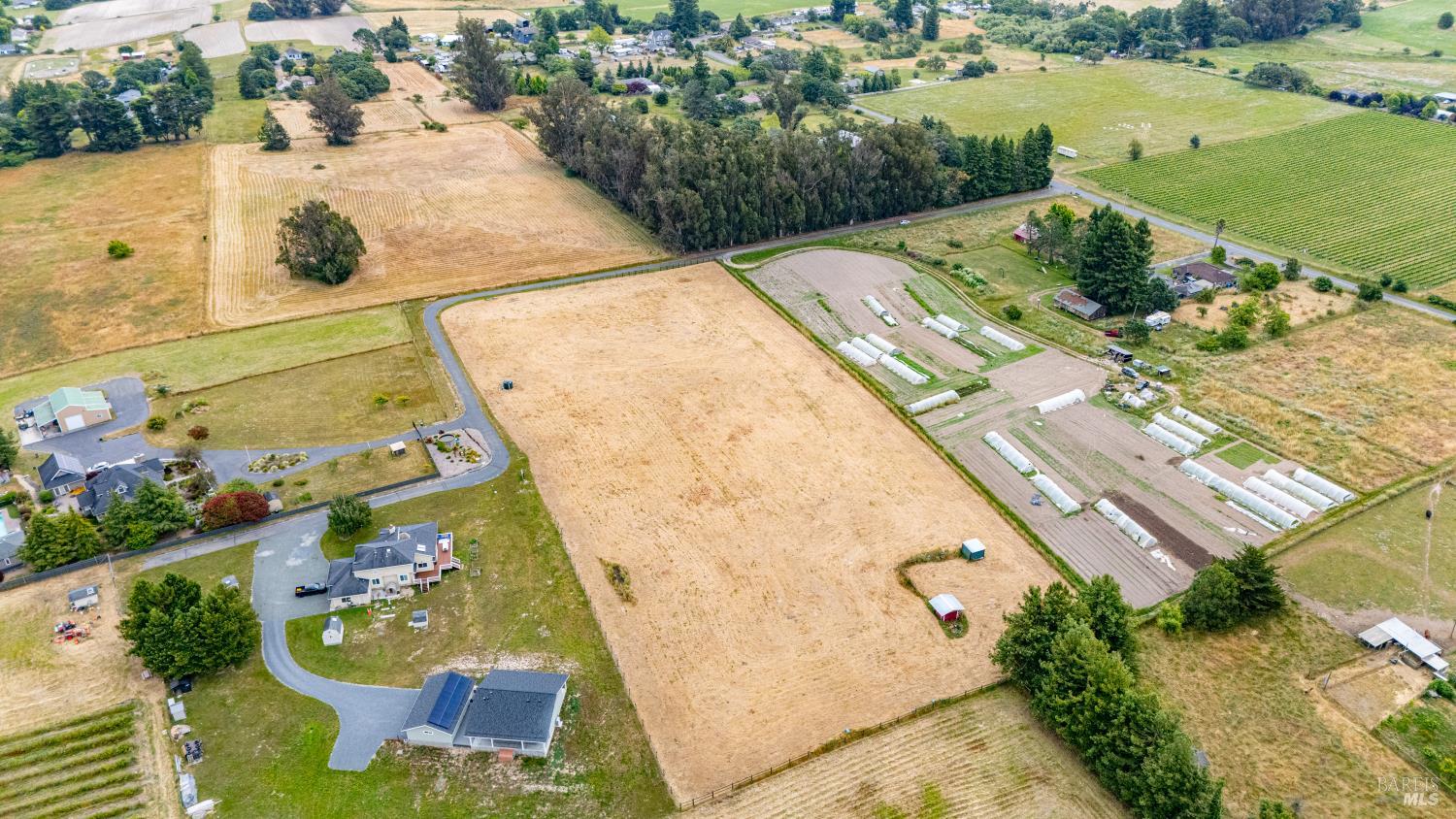 4758 Blank Road Sebastopol, CA 95472 - Photo 2 of 14