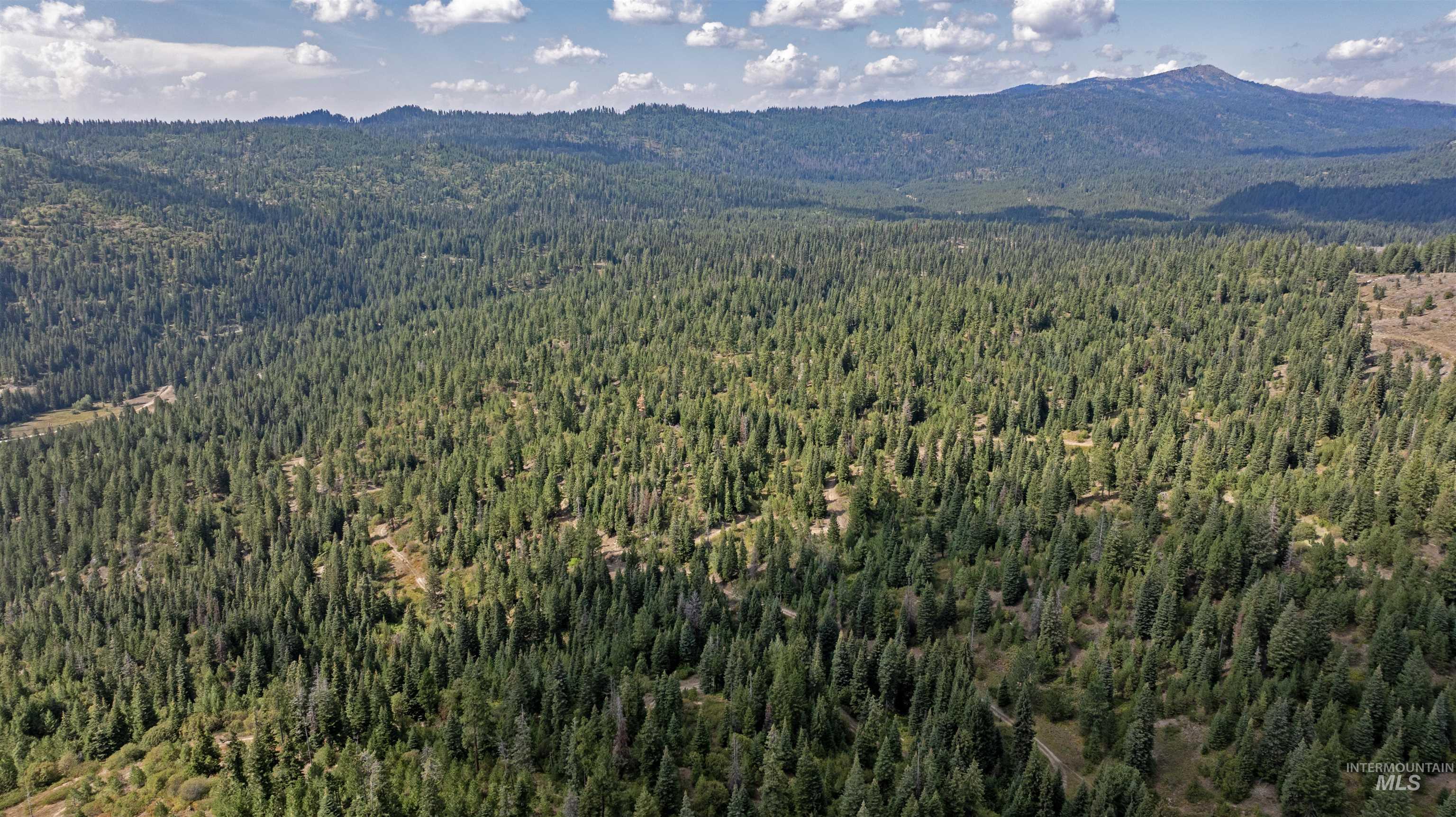 1 High Valley Road Cascade, ID 83611 - Photo 7 of 13 Bird's eye view of mountains