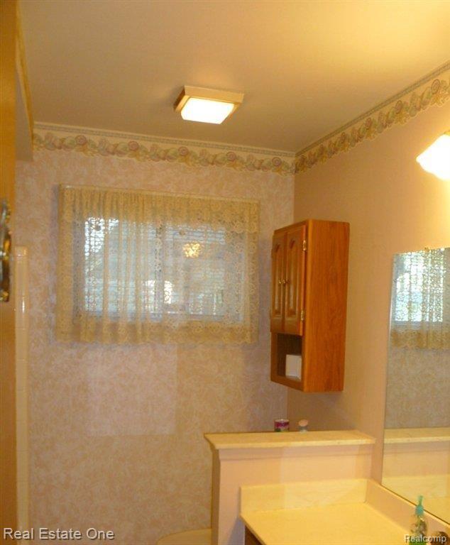 14240 Cranbrook Road Sterling Heights, MI 48312 - Photo 16 of 16 bathroom 1.jpg