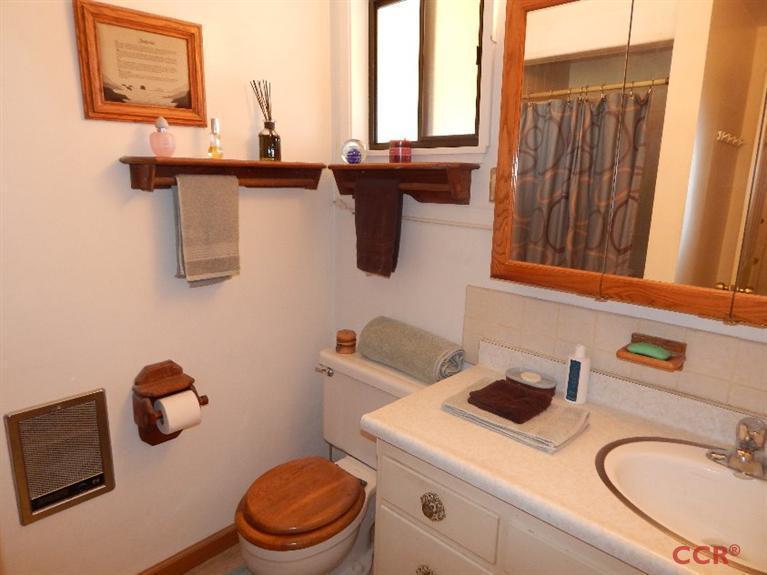 2050 Tularosa Road Lompoc, CA 93436 - Photo 8 of 25 Additional Photo