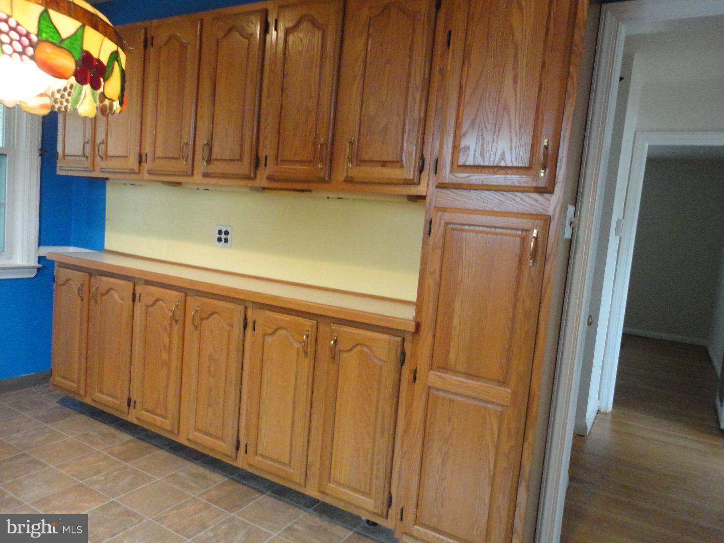 38 South Malin Road Broomall, PA 19008 - Photo 8 of 21 Gallery Image 8