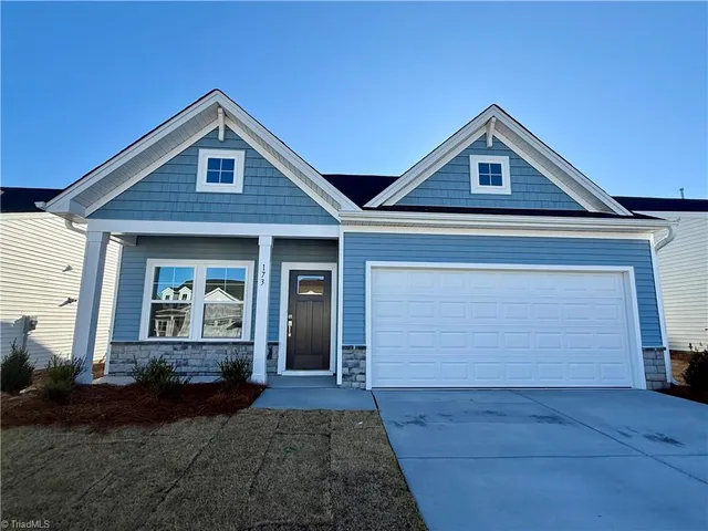 $330,000 | 173 Candytuft Court, Lexington, NC 27295