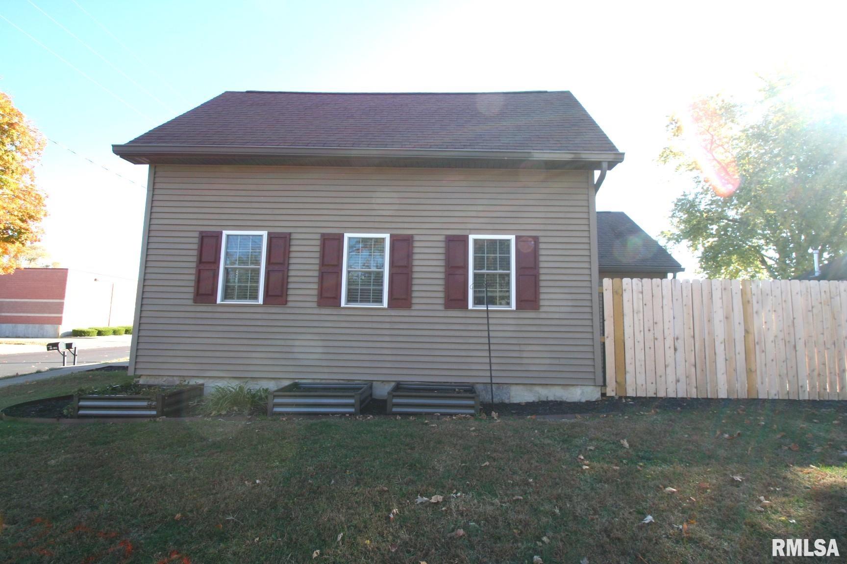 111 West Fast Avenue Mackinaw, IL 61755 - Photo 21 of 24