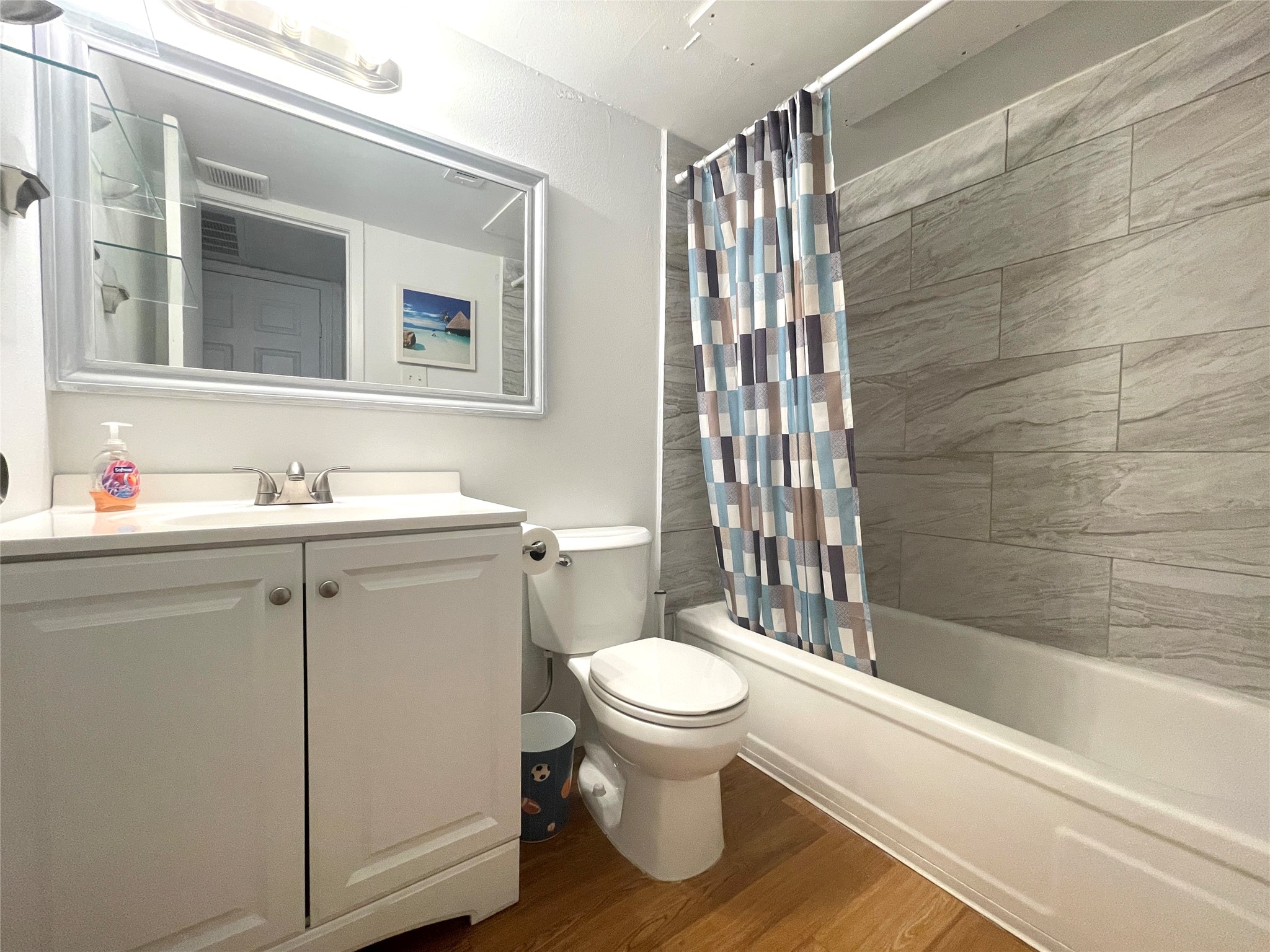 2207 Leon Street, Unit 309 Austin, TX 78705 - Photo 6 of 15 Bathroom #1