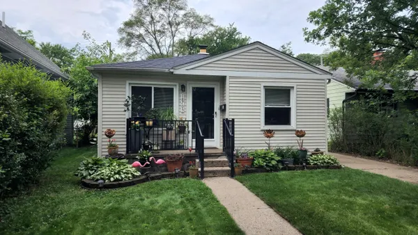 $149,900 | 18705 Delaware Avenue, Redford, MI 48240