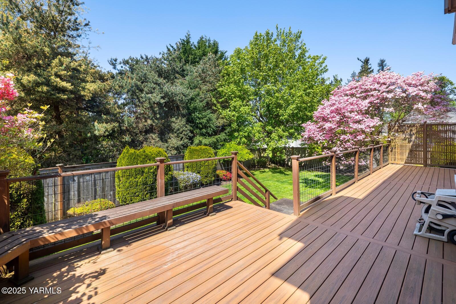 23812 21st Drive Southeast, Unit SE Bothell, WA 98021 - Photo 31 of 37 a view of balcony with wooden floor and fence