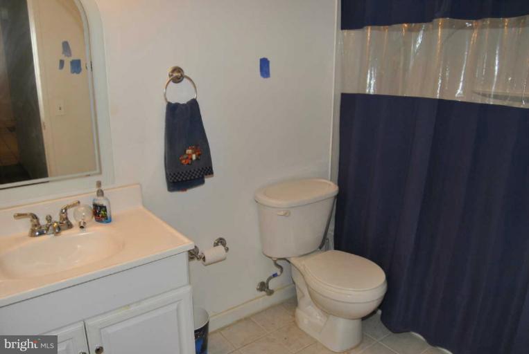 5911 Edsall Road, Unit 313 Alexandria, VA 22304 - Photo 9 of 16 Bath