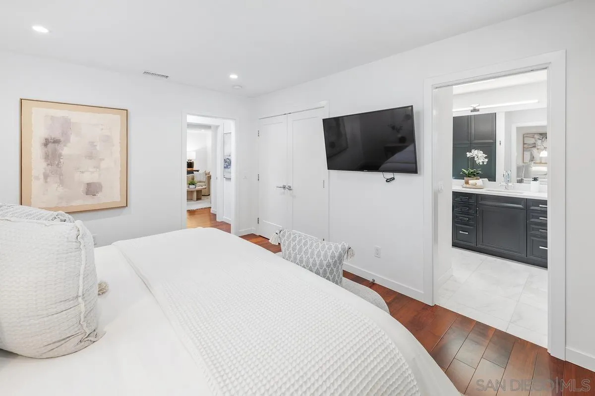 16902 Via De Santa Fe, Unit 4 Rancho Santa Fe, CA 92091 - Photo 16 of 37