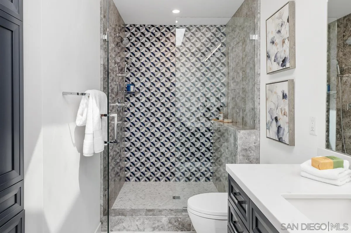 16902 Via De Santa Fe, Unit 4 Rancho Santa Fe, CA 92091 - Photo 18 of 37