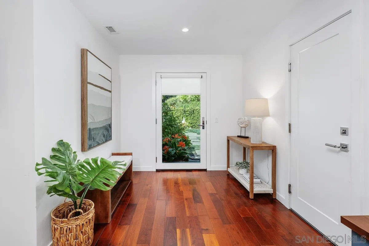 16902 Via De Santa Fe, Unit 4 Rancho Santa Fe, CA 92091 - Photo 21 of 37