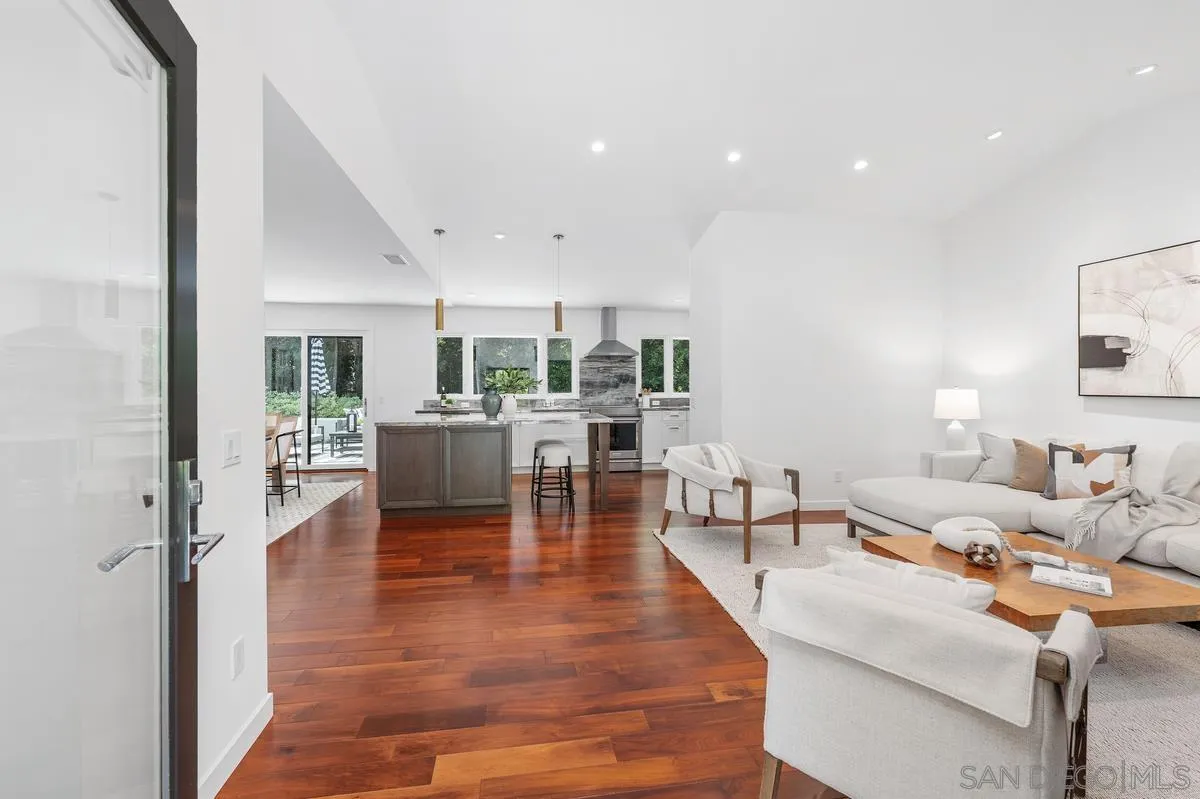 16902 Via De Santa Fe, Unit 4 Rancho Santa Fe, CA 92091 - Photo 8 of 37