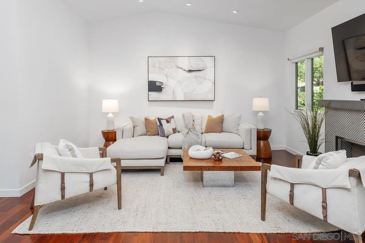 16902 Via De Santa Fe, Unit 4 Rancho Santa Fe, CA 92091 - Photo 10 of 37