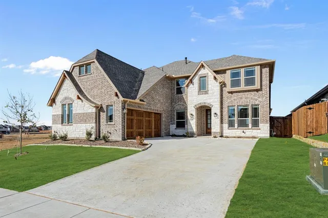 $574,900 | 2604 Steve Street, Burleson, TX 76028