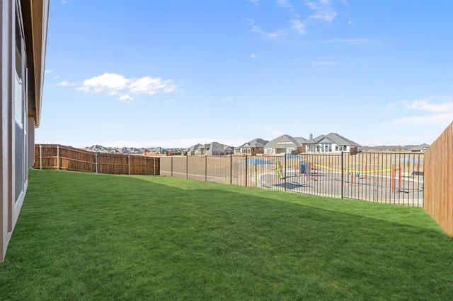 $574,900 | 2604 Steve Street, Burleson, TX 76028