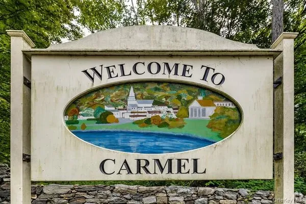 $2,975 | 15 Schuyler Road, Carmel, NY 10512