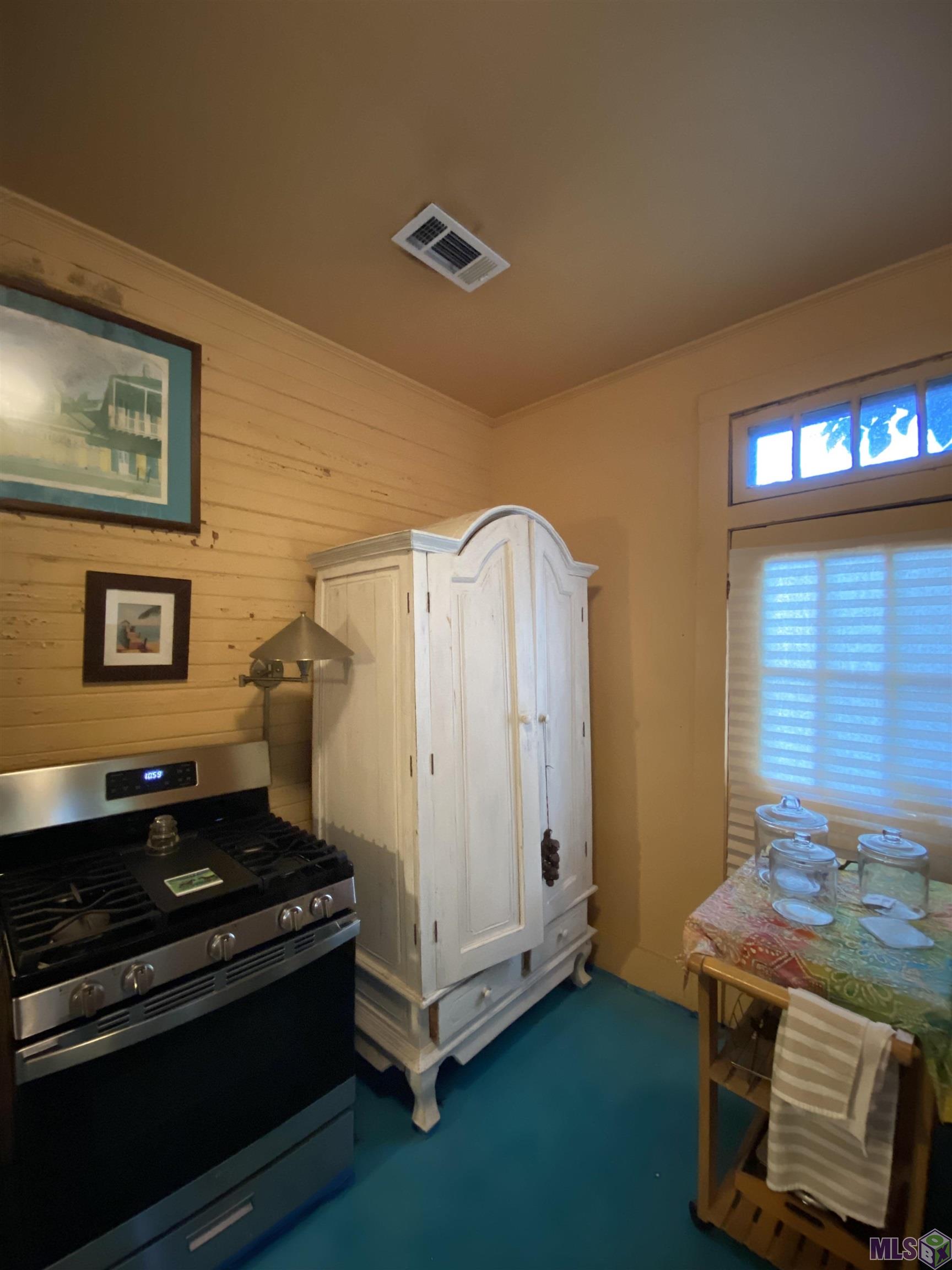 641 Lucilla Lane Baton Rouge, LA 70802 - Photo 9 of 11 Gallery Image 9