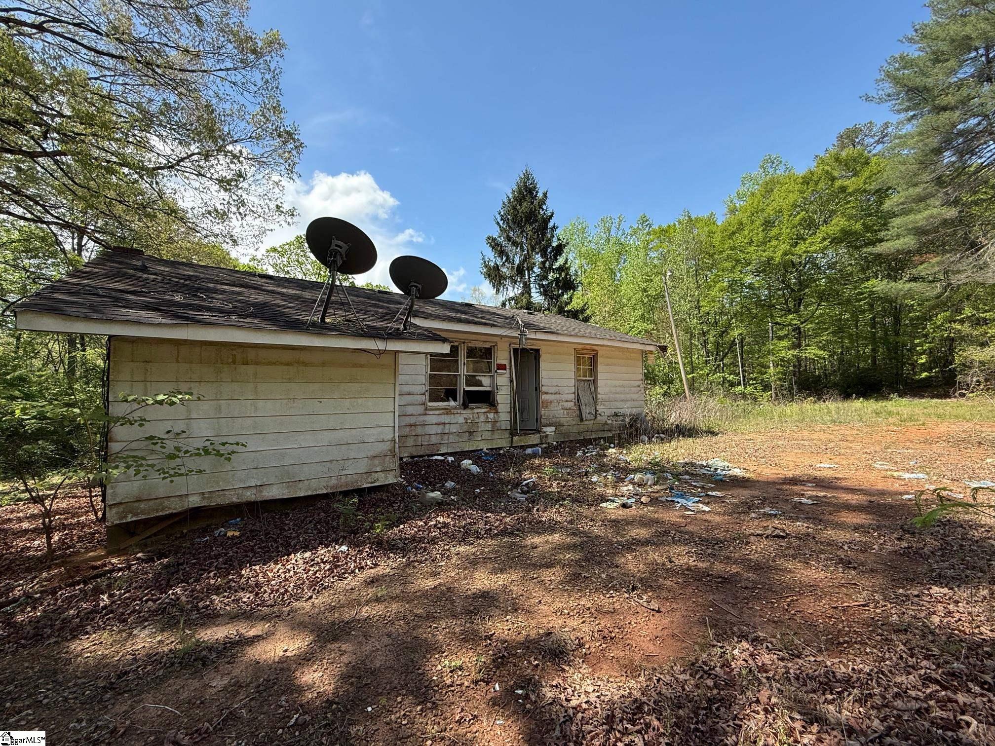 2502 Table Rock Road Pickens, SC 29671 - Photo 4 of 4