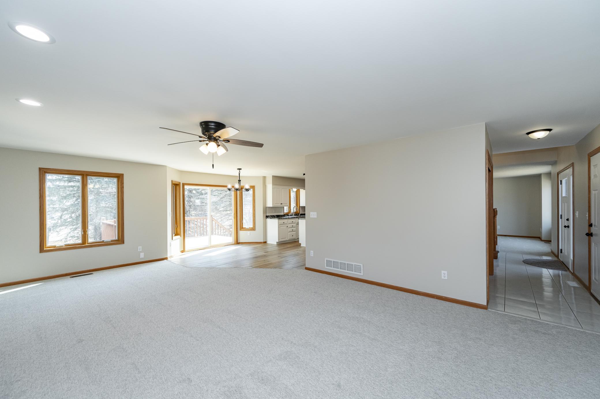 2511 Mayowood Lane Southwest Rochester, MN 55902 - Photo 5 of 38