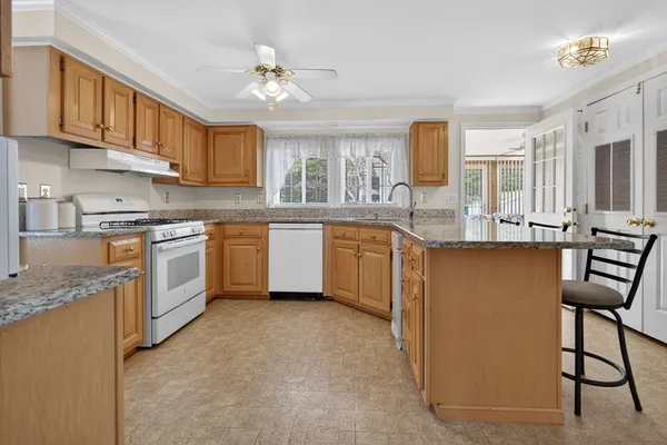 $304,900 | 89 Trailwood Drive, Bridgewater, MA 02324