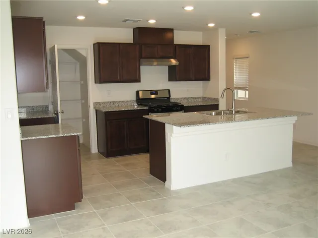 $1,800 | 2962 Saltillo Lane, Las Vegas, NV 89121