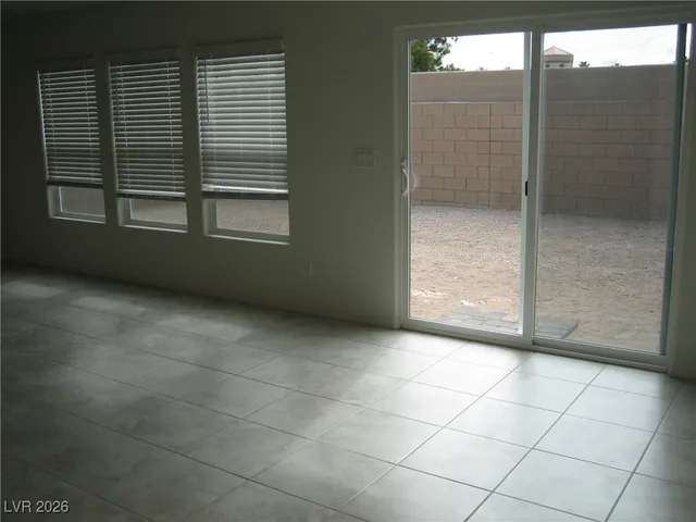$1,800 | 2962 Saltillo Lane, Las Vegas, NV 89121