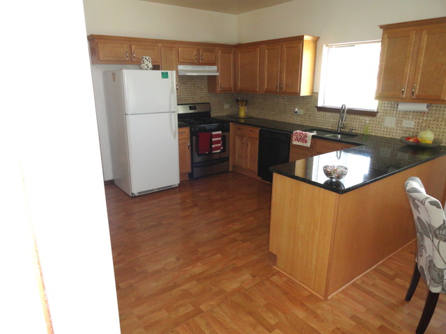 485 Parkside Drive Carol Stream, IL 60188 - Photo 5 of 15