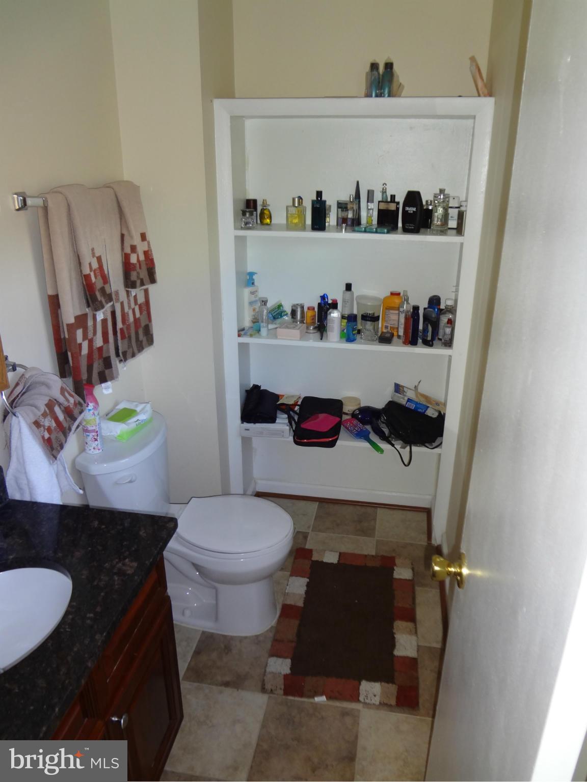 13634 Kingsman Road Woodbridge, VA 22193 - Photo 18 of 30 1/2 Bath (Master)