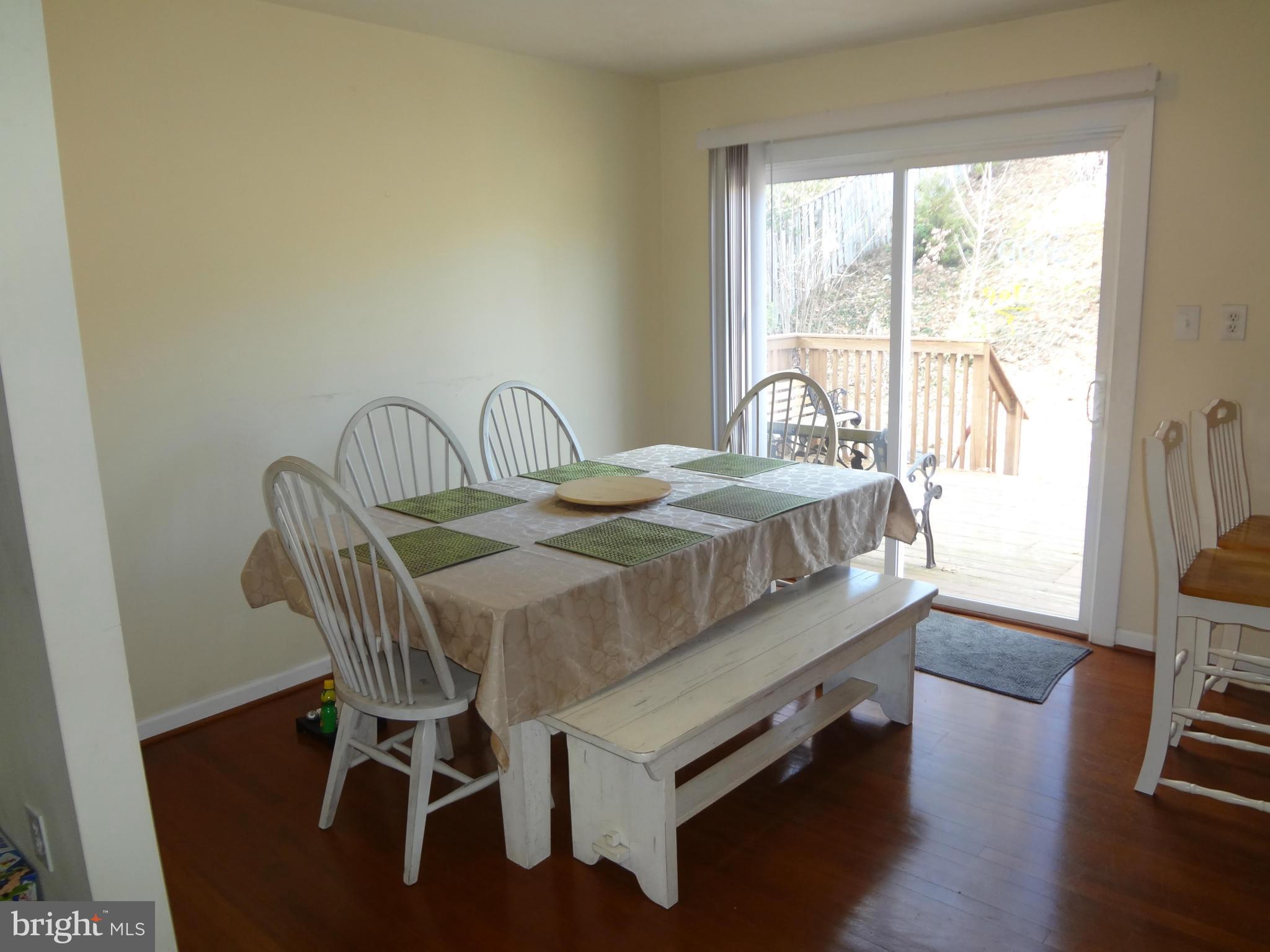 13634 Kingsman Road Woodbridge, VA 22193 - Photo 6 of 30 Dining Room