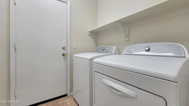 $1,895 | 18460 North 170th Lane, Surprise, AZ 85374