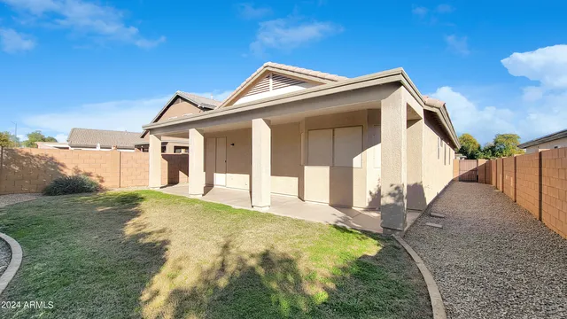 $1,895 | 18460 North 170th Lane, Surprise, AZ 85374