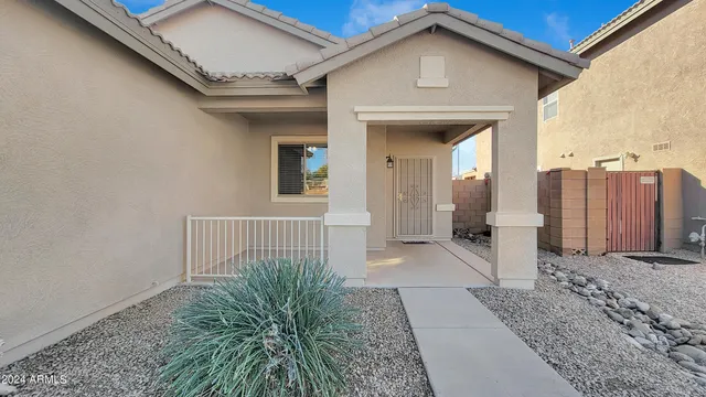 $1,895 | 18460 North 170th Lane, Surprise, AZ 85374