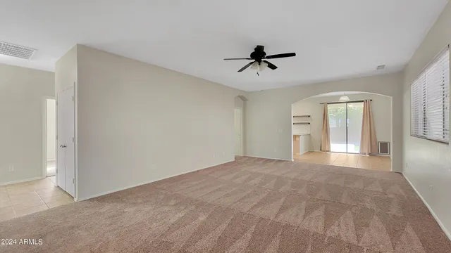 $1,895 | 18460 North 170th Lane, Surprise, AZ 85374