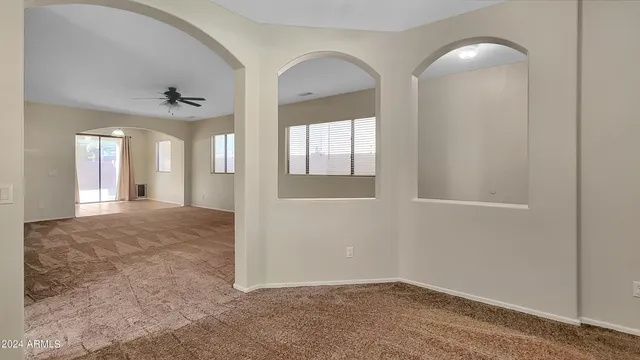 $1,895 | 18460 North 170th Lane, Surprise, AZ 85374